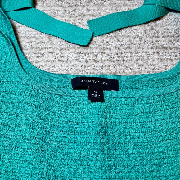 Ann Taylor Bow Strap Sweater Shell Tank Set XS Teal & Black NWT - Picture 4 of 7